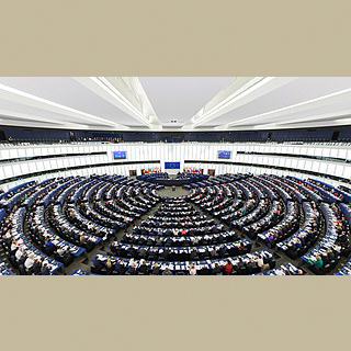 L'hémicycle du Parlement européen à Strasbourg - Photo © David Iliff